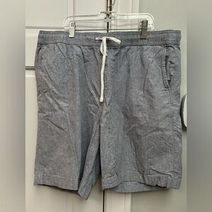 1901 Men’s Blue Linen Shorts, Size Large